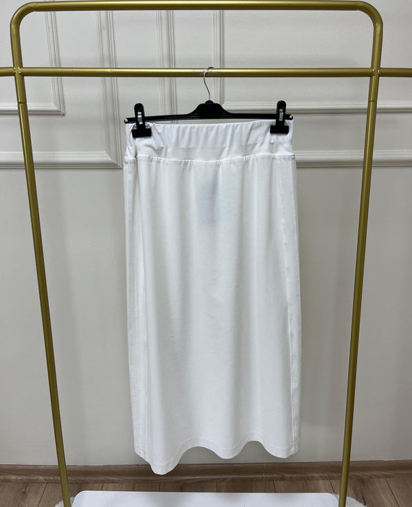 Yanı Nervürlü Etek