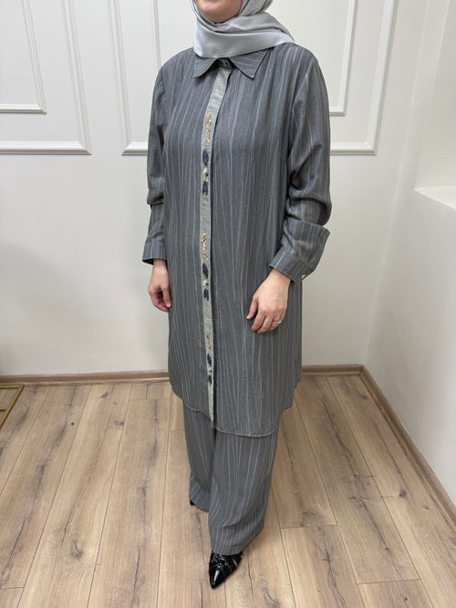 Boncuk İşlemeli Pantolonlu Takım