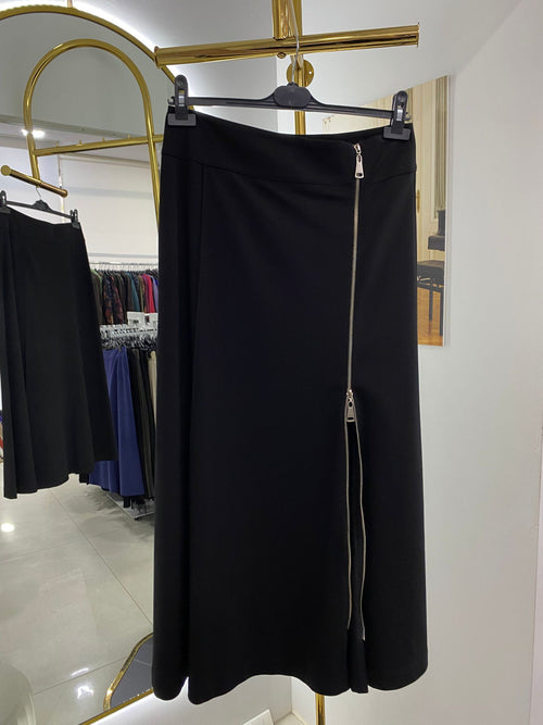 Yanı Fermuarlı Parçalı Etek