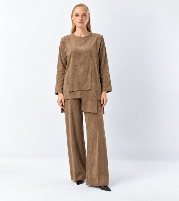 Önü Parça Detaylı Pantolonlu Venüz Takım - Camel