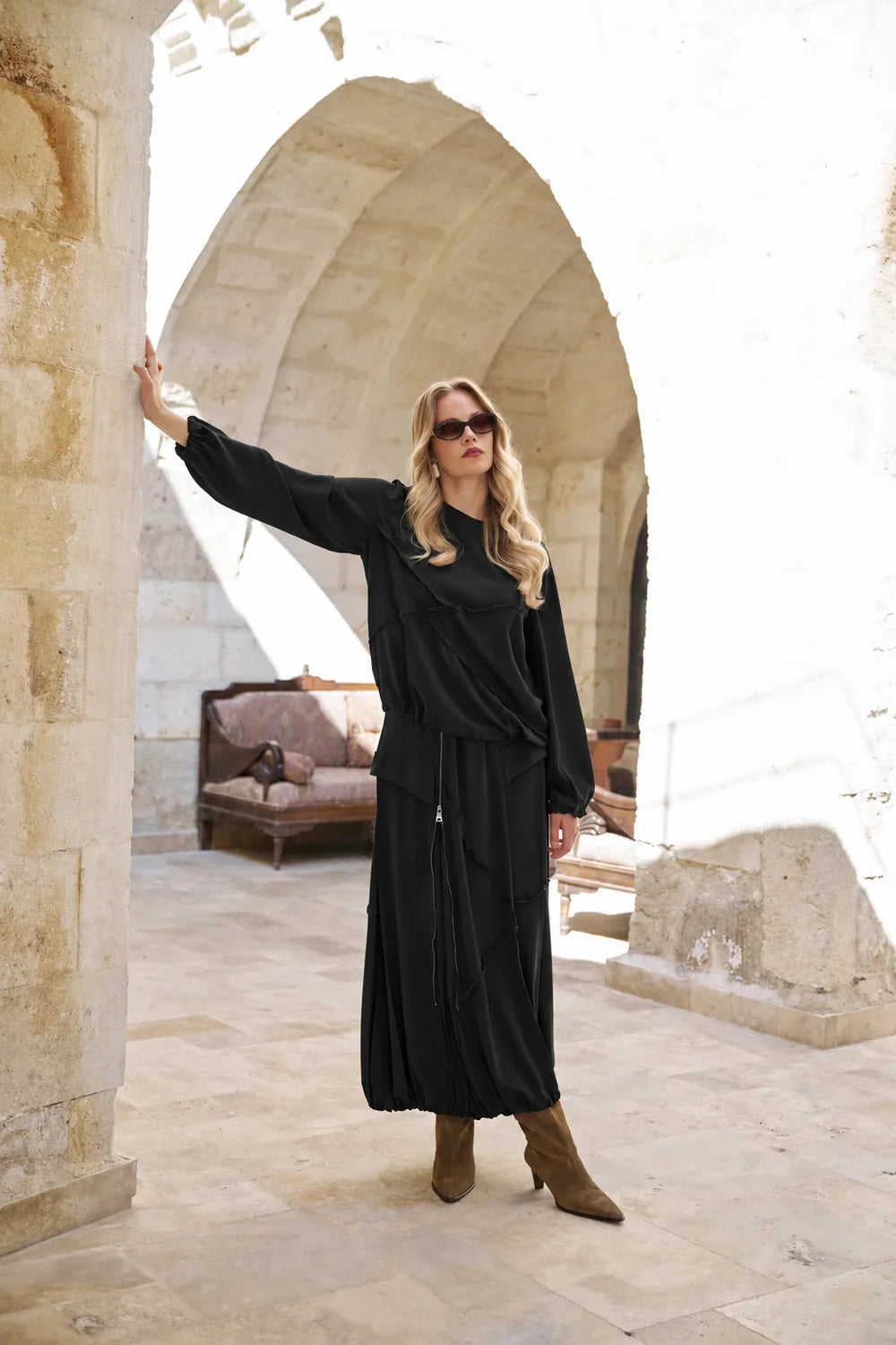 Dikiş Detay Etekli Takım - Siyah