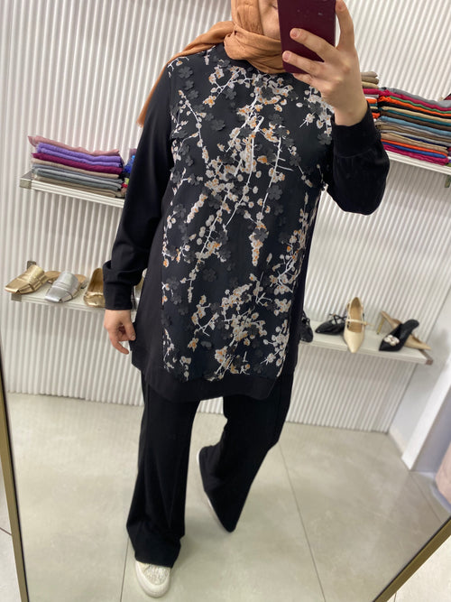 Çiçek İşlemeli Tunik