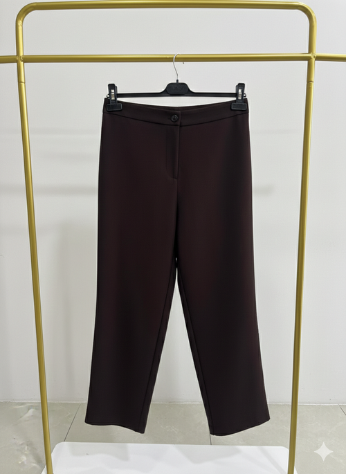 Arkası Lastikli Tek Düğme Rahat Pantolon