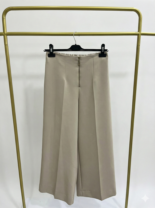 Queen Kısa Geniş Paça Pantolon