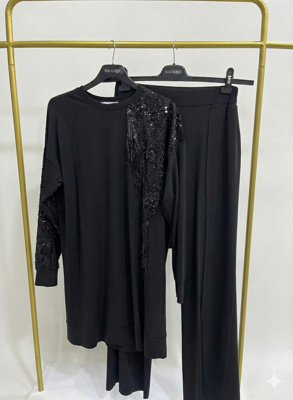 Saçakları Payet İşlemeli Pantolon Takım