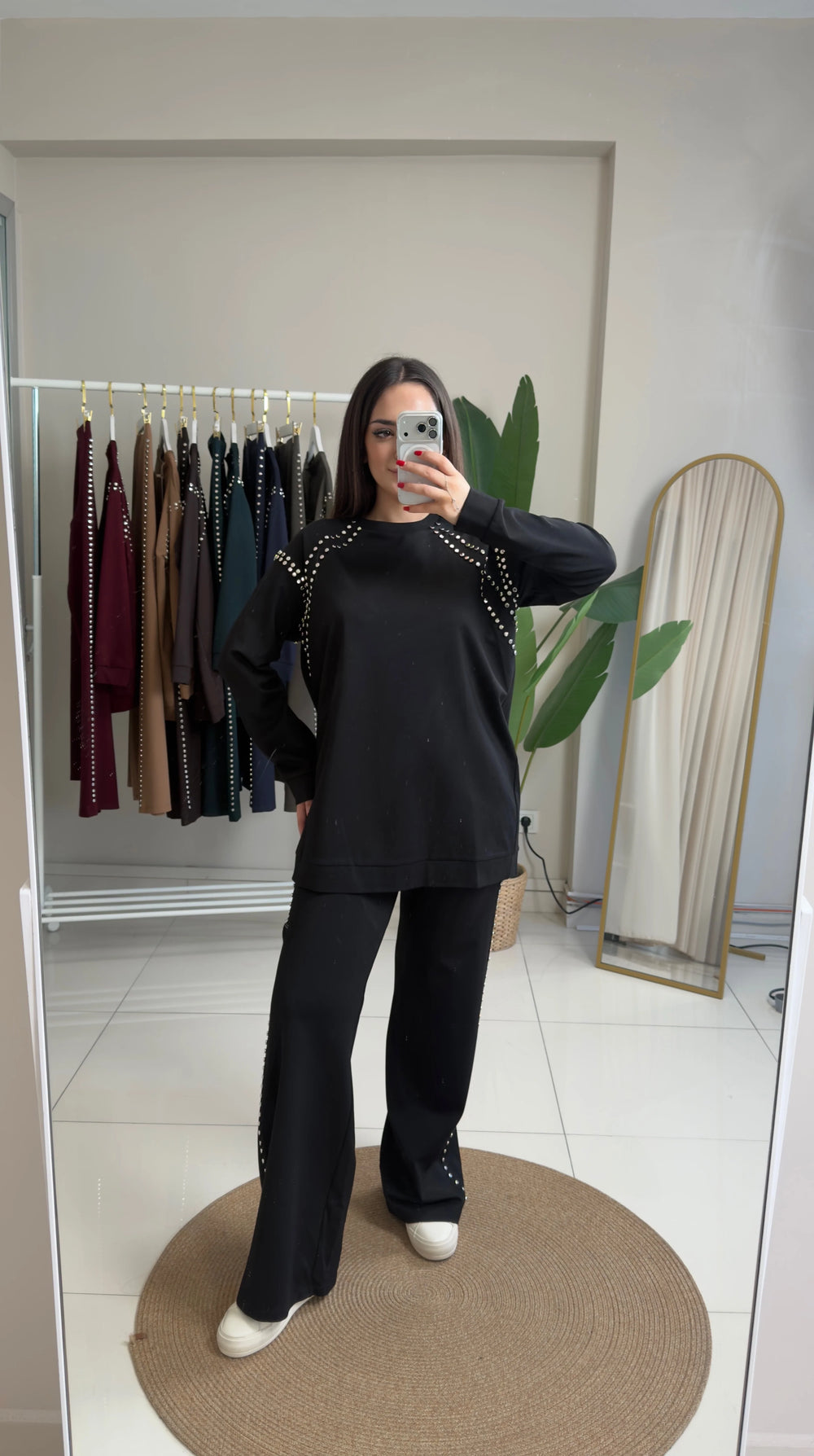 Bluzu ve Pantolonu Çakma Detaylı Luna Takım - Siyah