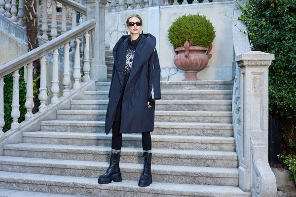 Şerit Detaylı Şişme Mont