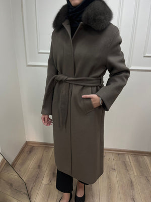 Orjinal Kürk Detaylı Kaşe Kaban