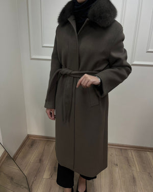 Orjinal Kürk Detaylı Kaşe Kaban