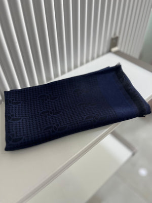 Lacivert Logo Desenli İpek Pamuk Şal