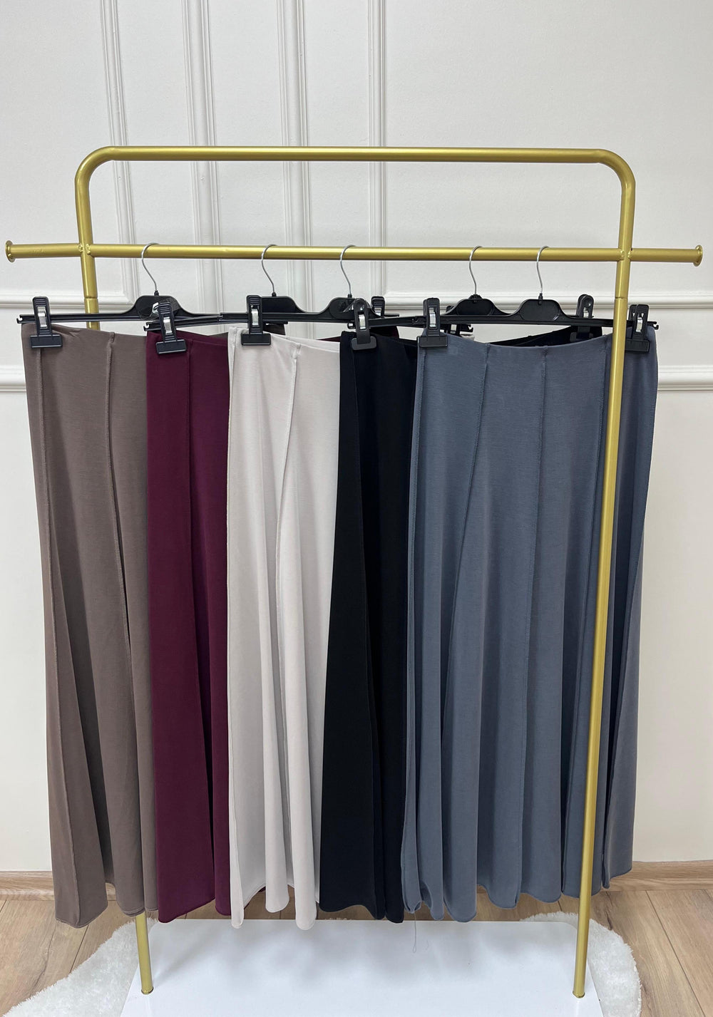 Safir Parçalı Çan Etek