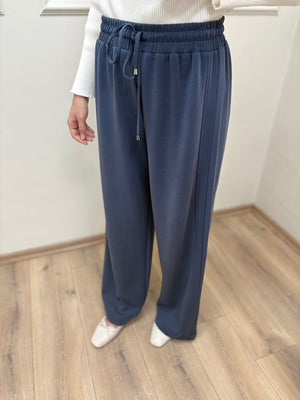 Berlin Yanı Nevrülü Geniş Paça Bambu Pantolon
