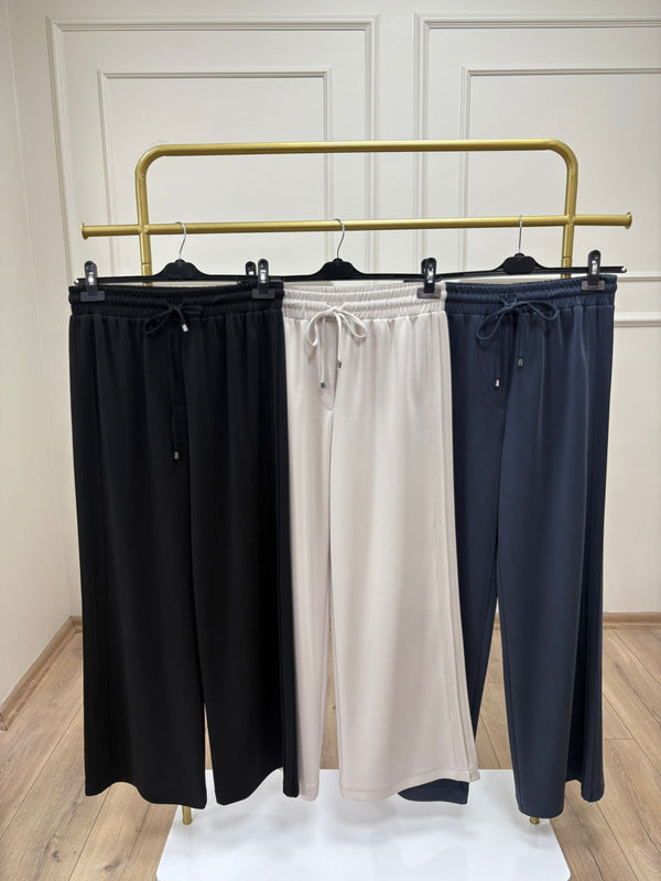 Berlin Yanı Nevrülü Geniş Paça Bambu Pantolon