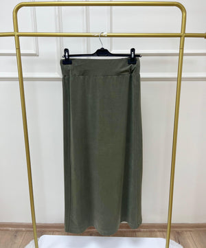 Yanı Nervürlü Etek