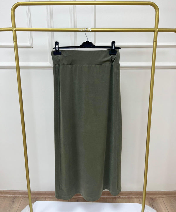 Yanı Nervürlü Etek