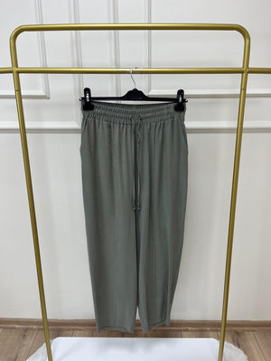 Asya Havuç Paça Pantolon