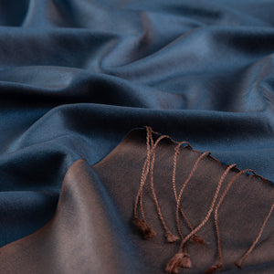 Dingin Mavi Çift Taraflı İpek Şal