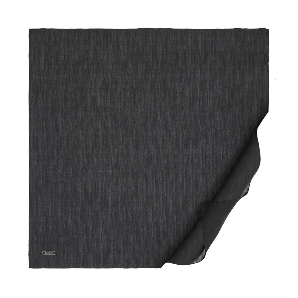 Dört Mevsim Siyah Monogram Eşarp