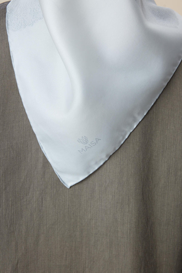 Farah Mulberry İpek Eşarp 90x90 cm - Gümüş