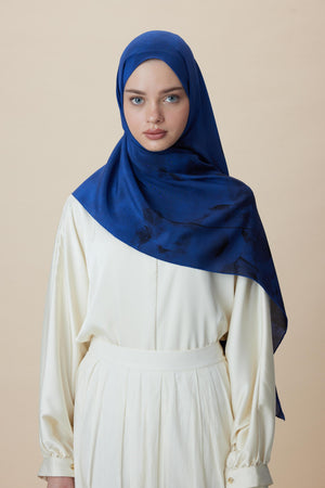 Gelincik Krep İpek Şal 70x190 Cm - Gece Mavisi