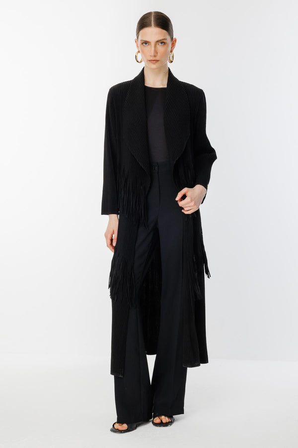 Püskül Detaylı Pardesü