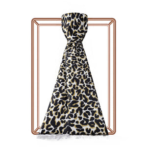 Siyah Gold Leopar Desenli İpek Şal